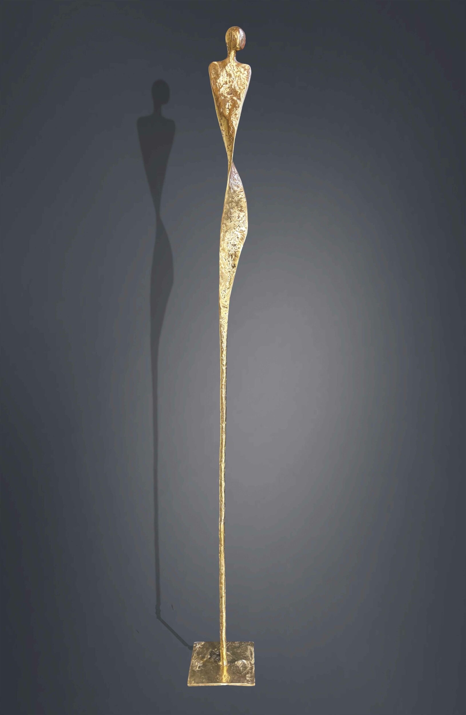 « Marguerite » – Sculpture de femme en bronze